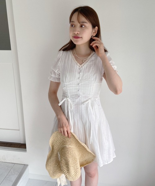 Loueme（ルエム）の「ドロストパフスリーブミニワンピース