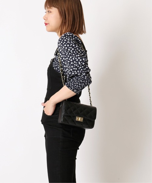 U by SPICK&SPAN(ユーバイスピックアンドスパン)の「【AULENTTI/オウレンティ】 キルティングショルダーバッグ◆(ショルダーバッグ・レディース・ブラック/アイボリー/ボルドー・FREE)」の7枚目の写真