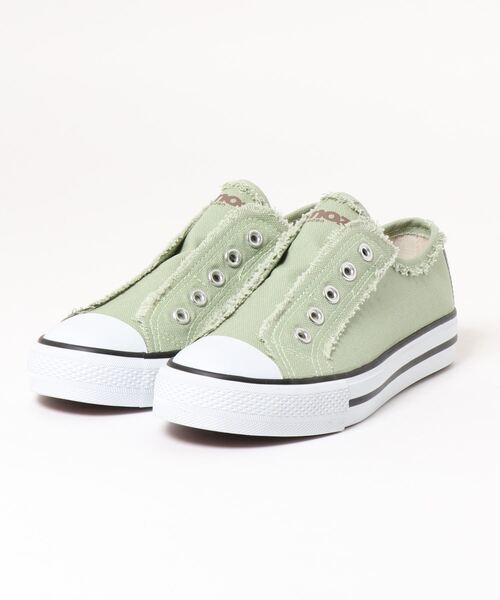 moz(モズ)の「moz(モズ)ひも無しキャンバススニーカー(スニーカー・レディース・ホワイト/ブラック/グレー/マスタード/ベージュ/ライトグリーン/オレンジ/チャコールグレー/ブラック系その他・23.5cm/24.0cm/24.5cm/22.5cm/23.0cm)」の17枚目の写真