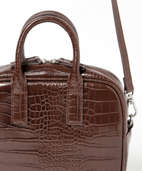 LOWRYS FARM(ローリーズファーム)の「2WAYボストンバッグ 958281(ボストンバッグ・レディース・アイボリー/ブラック/ダークブラウン・FREE)」の12枚目の写真