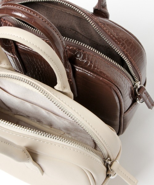 LOWRYS FARM(ローリーズファーム)の「2WAYボストンバッグ 958281(ボストンバッグ・レディース・アイボリー/ブラック/ダークブラウン・FREE)」の21枚目の写真