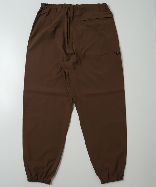 POWER TO THE PEOPLE（パワートゥーザピープル）の「POWER TO THE PEOPLE MOVINGナイロンジョガーパンツ（その他パンツ・メンズ・ブラウン/ライトグレー/ブラック・M/LL/L）」の6枚目の写真