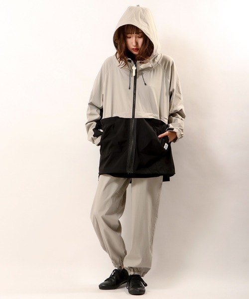 POWER TO THE PEOPLE（パワートゥーザピープル）の「POWER TO THE PEOPLE MOVINGナイロンジョガーパンツ（その他パンツ・メンズ・ブラウン/ライトグレー/ブラック・M/LL/L）」の14枚目の写真