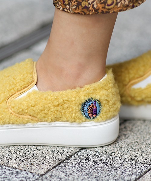 チチカカ（チチカカ）の「ボアスリッポン（スリッポン・レディース・ホワイト/イエロー/ブラウン/ブラック・MEDIUM/LARGE）」の14枚目の写真