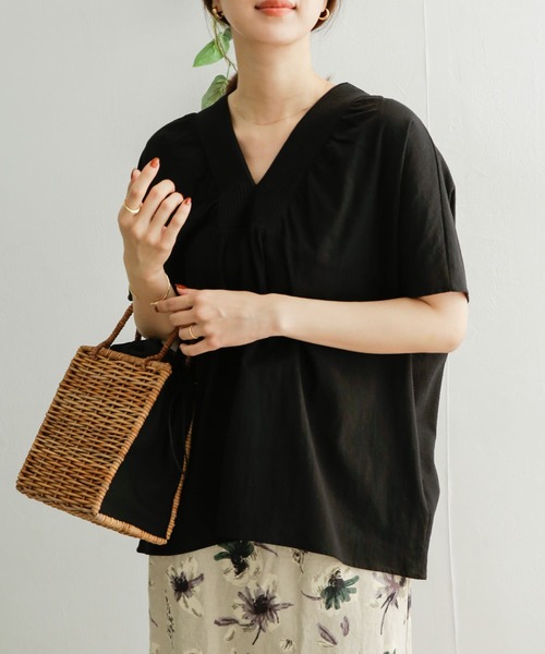 美品 アーバンリサーチドアーズ 半袖シャツ ギャザー入り URBAN RESEARCH DOORS ギャザースリーブスキッパーブラウス OFF