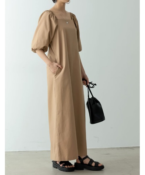 Re:EDIT(リエディ)の「2WAYパフスリーブリネンマキシワンピース(ワンピース・レディース・ブラック/ベージュ/ブラウン/オレンジ/ブルー/ダークオレンジ・MEDIUM/LARGE/SHORT/TALL)」の13枚目の写真