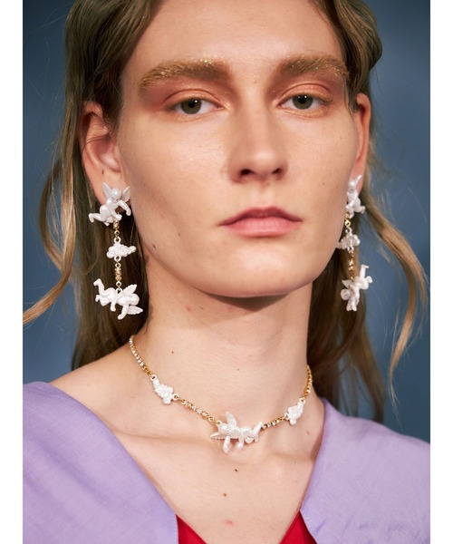 PAMEO POSE（パメオポーズ）の「Angels Pierce（ピアス（両耳用）・レディース・ホワイト/ゴールド/シルバー・FREE）」の2枚目の写真