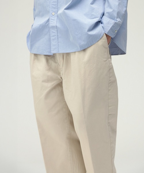 BEAMS PLUS（ビームスプラス）の「【ビームスの百名品】2プリーツ チノ パンツ（チノパンツ・メンズ・ブラック/ネイビー/オフホワイト/カーキ/オリーブ・LARGE/SMALL/X-LARGE/X-SMALL/MEDIUM/XX-LARGE）」の19枚目の写真