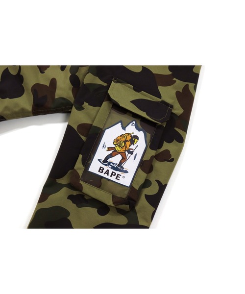 A BATHING APE（アベイシングエイプ）の「1ST CAMO MOUNTAIN PARKA M