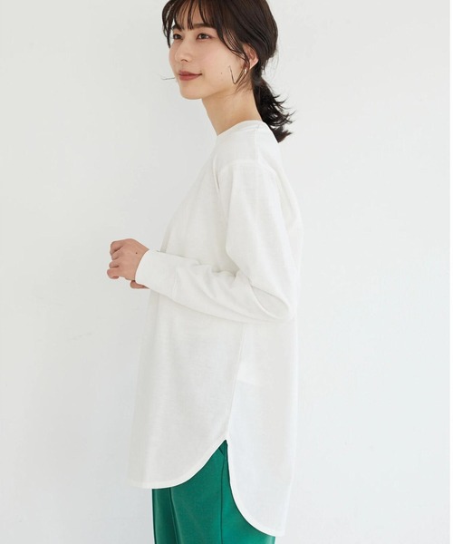 Green Parks(グリーンパークス)の「裾ラウンドホワイトインナー*(Tシャツ/カットソー・レディース・オフホワイト・FREE)」の1枚目の写真