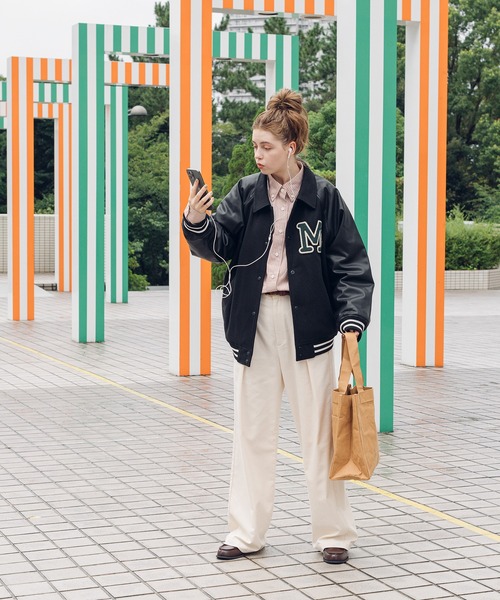 MUHET（ミュエータ）の「タイベックトートバッグ（トートバッグ・レディース・ベージュ・FREE）」の3枚目の写真