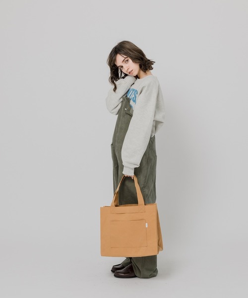 MUHET（ミュエータ）の「タイベックトートバッグ（トートバッグ・レディース・ベージュ・FREE）」の6枚目の写真