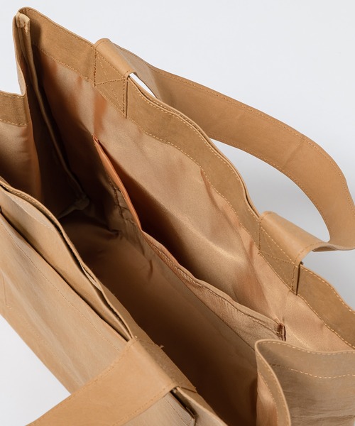 MUHET（ミュエータ）の「タイベックトートバッグ（トートバッグ・レディース・ベージュ・FREE）」の14枚目の写真