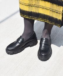 チャンキーソールローファー◇