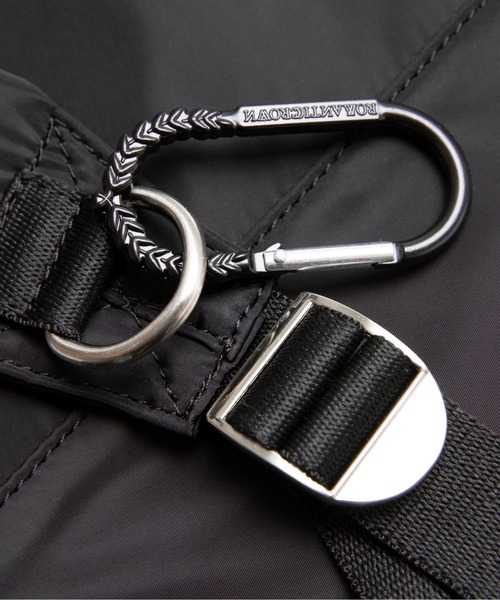 ROMANTIC CROWN（ロマンティッククラウン）の「【ROMANTIC CROWN】GLOSS MINIMAL BACKPACK / ロマンティッククラウン グロス ミニマル ナイロン バックパック（バックパック/リュック・メンズ・ブラック/カーキ・FREE）」の12枚目の写真