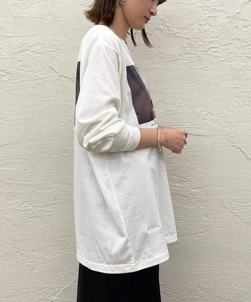 ＋81BRANCA（ハチイチブランカ）の「【+81BRANCA/ハチイチブランカ】Window photo Tシャツ（Tシャツ/カットソー・レディース・ホワイト・FREE）」の17枚目の写真