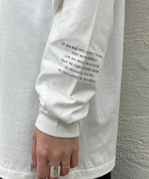 ＋81BRANCA（ハチイチブランカ）の「【+81BRANCA/ハチイチブランカ】Window photo Tシャツ（Tシャツ/カットソー・レディース・ホワイト・FREE）」の19枚目の写真