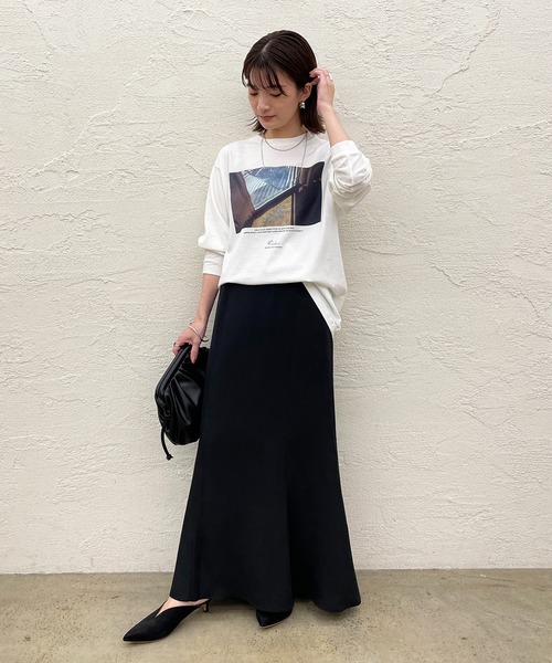 ＋81BRANCA（ハチイチブランカ）の「【+81BRANCA/ハチイチブランカ】Window photo Tシャツ（Tシャツ/カットソー・レディース・ホワイト・FREE）」の12枚目の写真