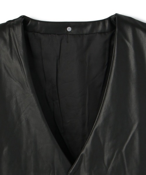 DANKE SCHON(ダンケシェーン)の「DankeSchon/ダンケシェーン/ECOLETHER CARDIGAN/エコレザーカーディガン(カーディガン/ボレロ・レディース・ブラック・FREE)」の11枚目の写真