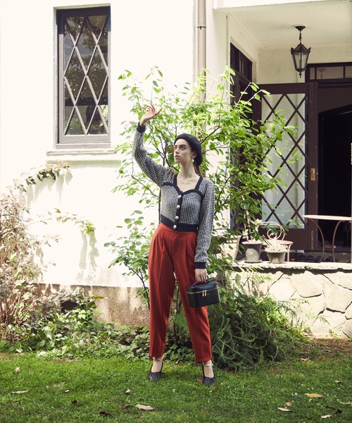 EIMY ISTOIRE（エイミーイストワール）の「ニットツイードハートネックカーディガン（カーディガン/ボレロ・レディース・アイボリー/ブラック/ネイビー/ラベンダー/オレンジ・FREE）」の16枚目の写真