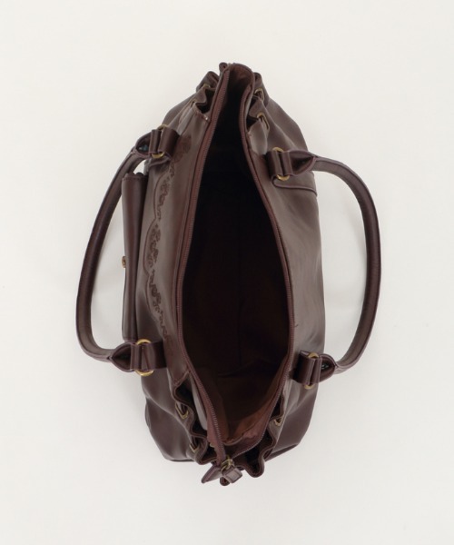 axes femme(アクシーズファム)の「サイドベルトポケットトート(トートバッグ・レディース・ブラウン/ベージュ/ブラック・MEDIUM)」の14枚目の写真