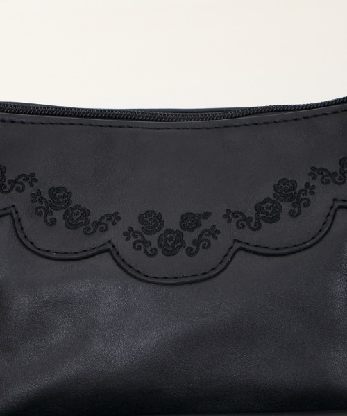 axes femme(アクシーズファム)の「サイドベルトポケットトート(トートバッグ・レディース・ブラウン/ベージュ/ブラック・MEDIUM)」の20枚目の写真