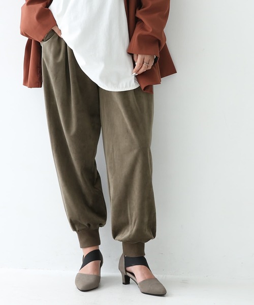 osharewalker（オシャレウォーカー）の「【廃盤】『ベロアジョガーパンツ』（その他パンツ・レディース・ピンク/スミクロ/カーキ/グレイッシュブルー・2/1）」の6枚目の写真