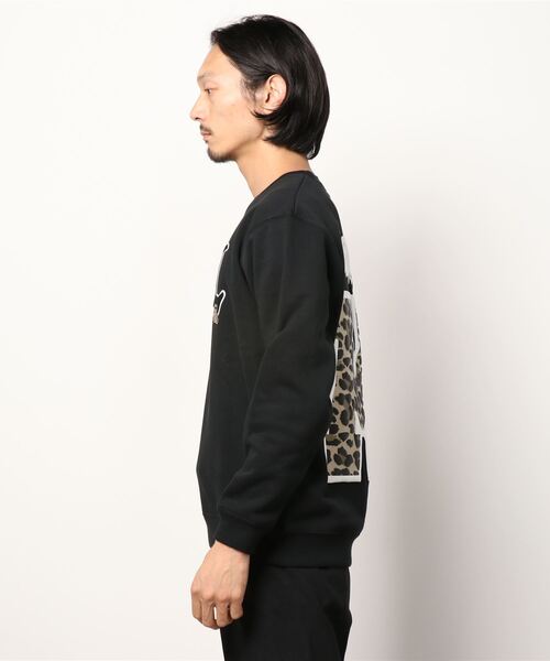 STUD MUFFIN(スタッドマフィン)の「STUD MUFFIN/スタッドマフィン/Big Mレオパード LS(Tシャツ/カットソー・メンズ・ブラック・2/3/4)」の3枚目の写真