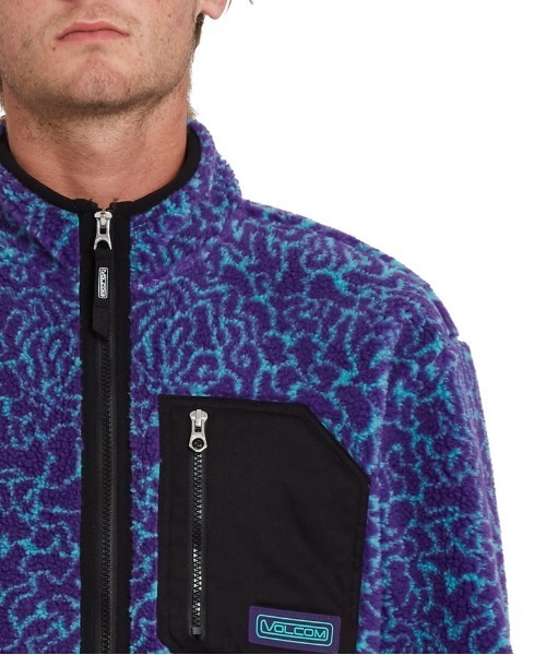 VOLCOM(ボルコム)の「【VOLCOM】MUZZER FUZZAR ZIP(パーカー・メンズ・ブルー系/ホワイト・X-LARGE/MEDIUM/LARGE/SMALL)」の9枚目の写真