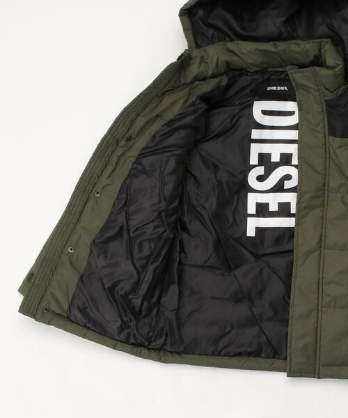 DIESEL KIDS（ディーゼルキッズ）の「DIESEL（ディーゼル）Kids & Junior フーディー(フード取外しOK)パディングジャケットコート（ダウンジャケット/コート・キッズ・ダークグリーン/ネイビー・6YEAR/12YEAR/8YEAR/14Y/10YEAR/16Y/4YEAR）」の2枚目の写真