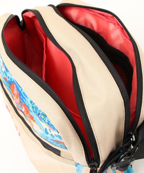 チチカカ(チチカカ)の「セパレートショルダーバッグ(ショルダーバッグ・レディース・キャメル/カーキ/ブラック・FREE)」の6枚目の写真