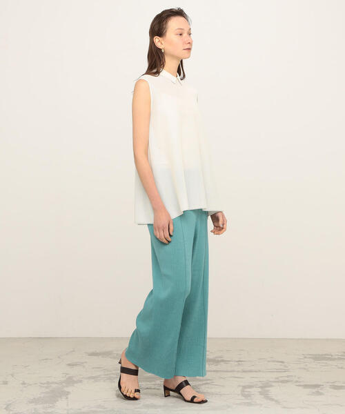 TOMORROWLAND （トゥモローランド）の「パールメッシュコンビ ミニカラープルオーバー（ニット/セーター・レディース・ホワイト/ネイビー・S）」の4枚目の写真