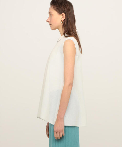 TOMORROWLAND （トゥモローランド）の「パールメッシュコンビ ミニカラープルオーバー（ニット/セーター・レディース・ホワイト/ネイビー・S）」の5枚目の写真