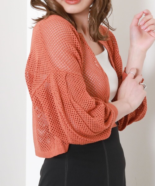 archives（アルシーヴ）の「メッシュ編ボリュームスリーブカーディガン（カーディガン/ボレロ・レディース・オフホワイト/イエロー/オレンジ/ブラック/ブルー・MEDIUM）」の10枚目の写真