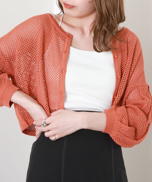 archives（アルシーヴ）の「メッシュ編ボリュームスリーブカーディガン（カーディガン/ボレロ・レディース・オフホワイト/イエロー/オレンジ/ブラック/ブルー・MEDIUM）」の11枚目の写真