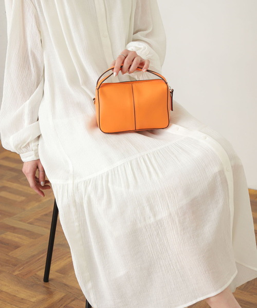 SENSE OF PLACE by URBAN RESEARCH(センスオブプレイスバイアーバンリサーチ)の「2WAYセンターシームプチショルダーバッグ(ショルダーバッグ・レディース・グリーン/ブラック/オレンジ/アイボリー/イエロー・ONE)」の5枚目の写真