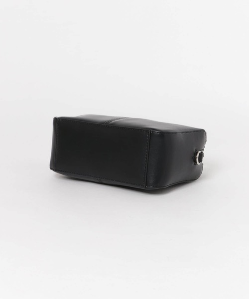 SENSE OF PLACE by URBAN RESEARCH(センスオブプレイスバイアーバンリサーチ)の「2WAYセンターシームプチショルダーバッグ(ショルダーバッグ・レディース・グリーン/ブラック/オレンジ/アイボリー/イエロー・ONE)」の6枚目の写真