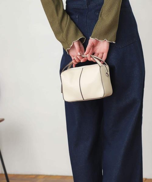 SENSE OF PLACE by URBAN RESEARCH(センスオブプレイスバイアーバンリサーチ)の「2WAYセンターシームプチショルダーバッグ(ショルダーバッグ・レディース・グリーン/ブラック/オレンジ/アイボリー/イエロー・ONE)」の12枚目の写真