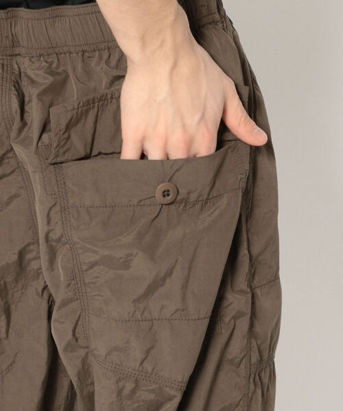 AVIREX（アヴィレックス）の「ナイロン タフタ イージー ベイカー パンツ / NYLON TAFFETA EASY BEKER PANTS / アヴィレックス / AVIREX（その他パンツ・メンズ・ブラック/ネイビー/モカ・LARGE/MEDIUM/X-LARGE/XX-LARGE）」の8枚目の写真