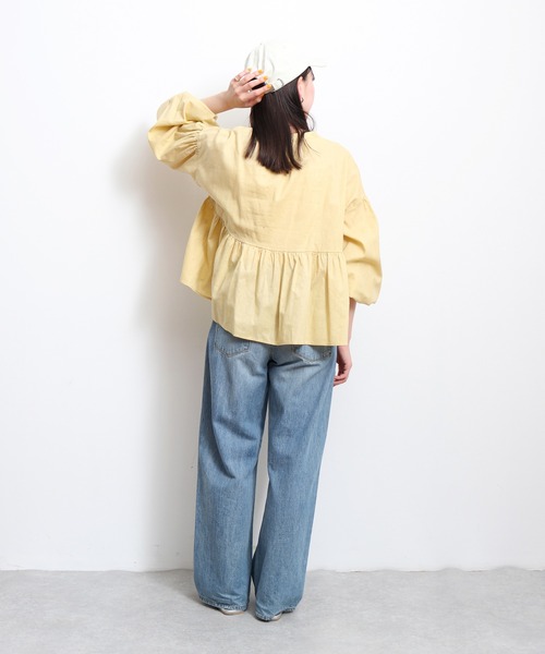 Ungrid(アングリッド)の「スリーブボリュームデザインブラウス(シャツ/ブラウス・レディース・オフホワイト/グリーン/ブラック/ライトブルー/スモークピンク/ライトイエロー・マルチサイズ)」の19枚目の写真