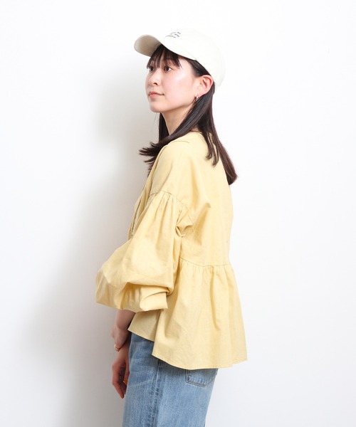 Ungrid(アングリッド)の「スリーブボリュームデザインブラウス(シャツ/ブラウス・レディース・オフホワイト/グリーン/ブラック/ライトブルー/スモークピンク/ライトイエロー・マルチサイズ)」の17枚目の写真