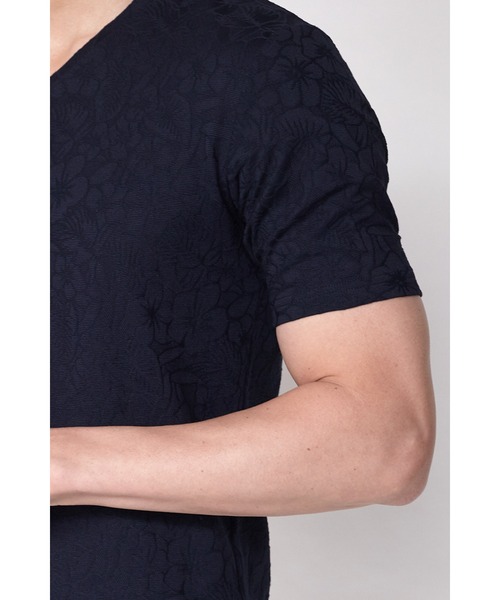 HIGH STREET（ハイストリート）の「HIGH STREET∴リンクスフラワーVネックＴシャツ（Tシャツ/カットソー・メンズ・ネイビー/グレー/オフホワイト/ライトグリーン・LL/M/L）」の12枚目の写真