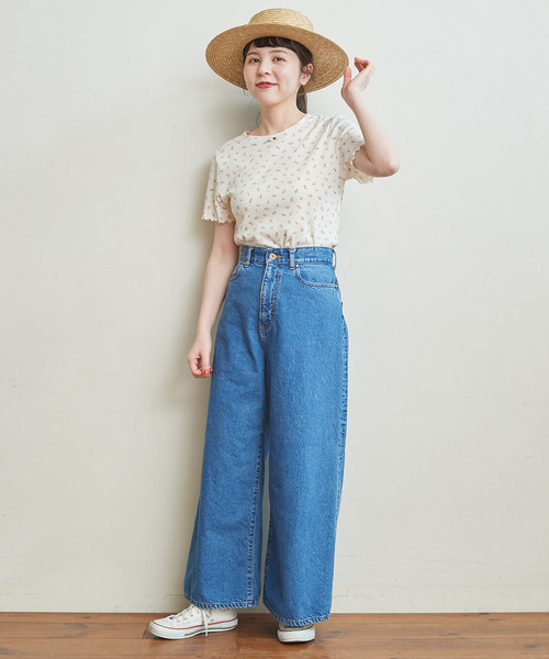 CHILD WOMAN(チャイルドウーマン)の「フライス小花プリント 半袖プルオーバー(Tシャツ/カットソー・レディース・アイボリー/ブルー・FREE)」の15枚目の写真