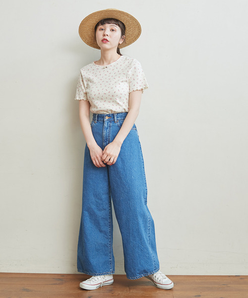CHILD WOMAN(チャイルドウーマン)の「フライス小花プリント 半袖プルオーバー(Tシャツ/カットソー・レディース・アイボリー/ブルー・FREE)」の18枚目の写真