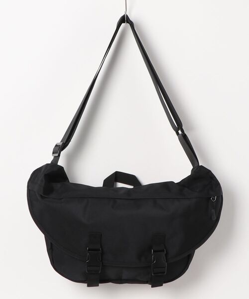 Fun & Daily（ファンアンドデイリー）の「Nylon Messenger Bag（ショルダーバッグ・メンズ・ブラック・FREE）」の8枚目の写真