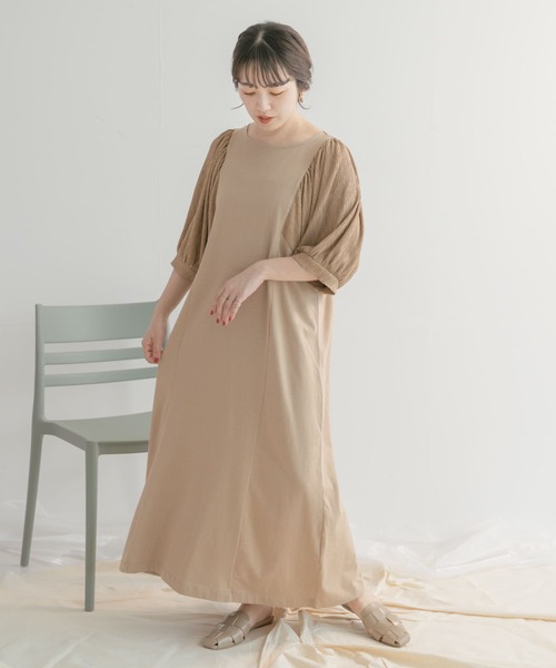 ITEMS URBANRESEARCH（アイテムズ アーバンリサーチ）の「ソデドッキングワンピース（ワンピース・レディース・ブラック/ベージュ/ブルー・FREE）」の5枚目の写真