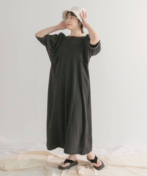 ITEMS URBANRESEARCH（アイテムズ アーバンリサーチ）の「ソデドッキングワンピース（ワンピース・レディース・ブラック/ベージュ/ブルー・FREE）」の19枚目の写真