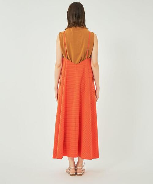 green label relaxing（グリーンレーベルリラクシング）の「【WEB限定】［ TALL /H166㎝～］サッカー キャミ ワンピース（ワンピース・レディース・オフホワイト/オレンジ/ネイビー・TALL）」の10枚目の写真