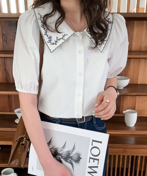 Diosfront（ディオスフロント）の「刺繍衿付デザイン