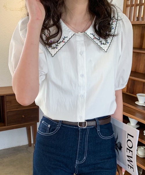Diosfront（ディオスフロント）の「刺繍衿付デザインパフスリーブ